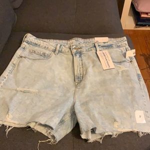 Old navy shorts